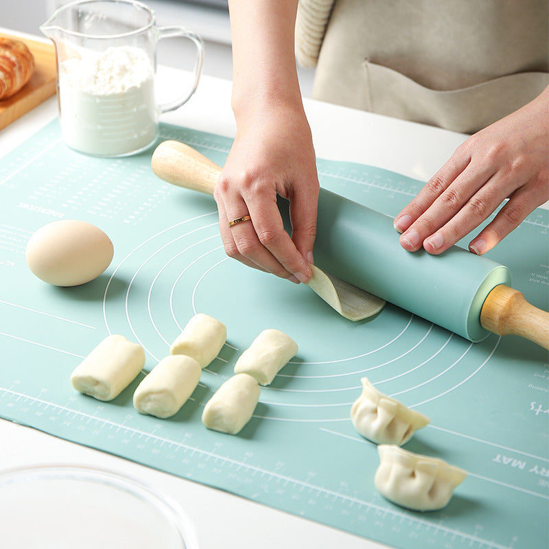 Non-Stick Rolling Pin & Baking Mat Set